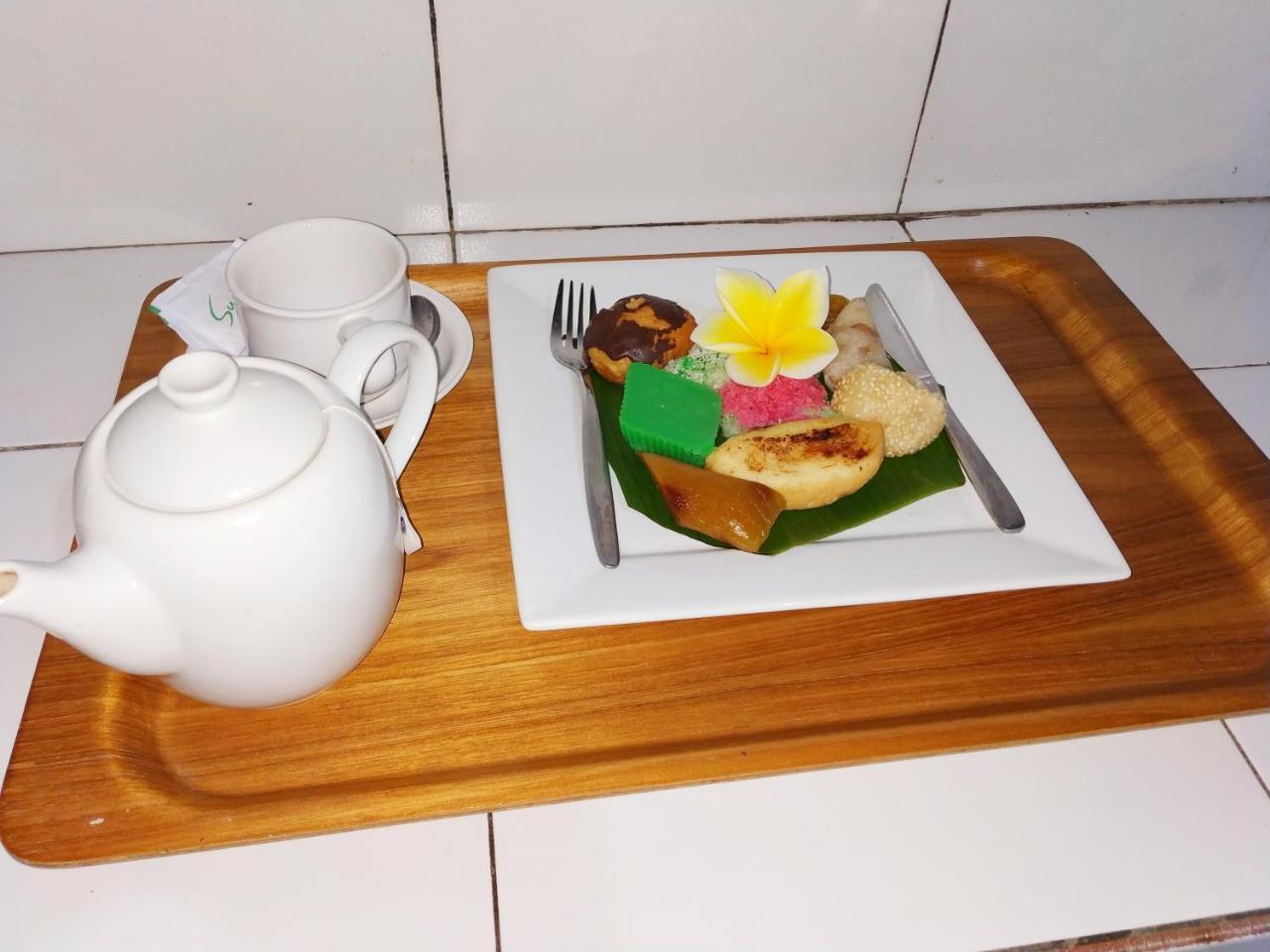 佩母得兰 昂佳旅馆酒店 外观 照片